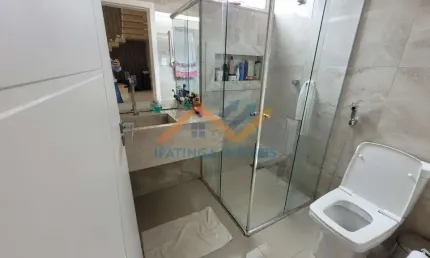 Casa luxuosa e bem localizada no bairro das fontes!
