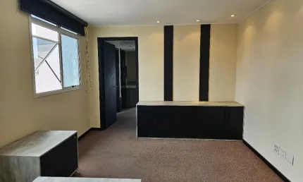 Sala comercial com 2 salas para alugar na Rua Visconde do Rio Branco, 1630, Centro, Curitiba