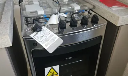 Apartamento novo mobiliado de 02 quartos no jardim botânico