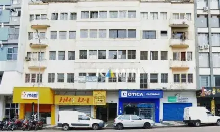 Apartamento com 3 dormitórios à venda, 83 m² por R$ 270.000,00 - Centro - Curitiba/PR