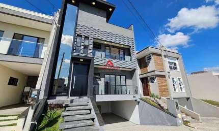 Sobrado Alto Padrão 3 Dormitórios com 1 suíte - 259m² - Costeira - São José dos Pinhais