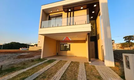 Sobrado Alto Padrão com 3 Suítes - 145m² - Costeira - São José dos Pinhais