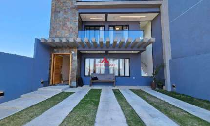 Sobrado 03 Dormitórios e 1 suíte com 135m² - Costeira - São José dos Pinhais
