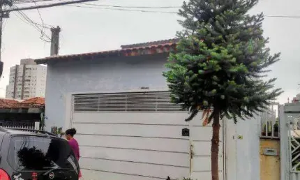 Casa com Edicula, bom para morar, bom para investir