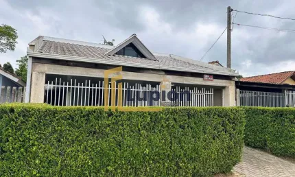 Casa na Fazenda Rio Grande 164m  garagem p  4 carros e amplo terreno nos fundos