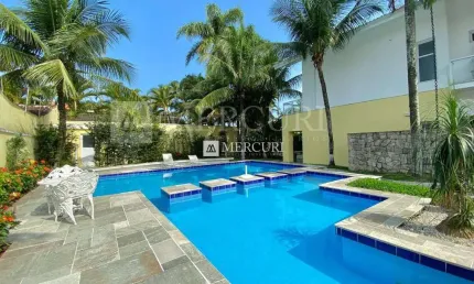 Casa Enseada, 6 Quartos, Piscina e Churrasqueira - Imobiliária Guarujá