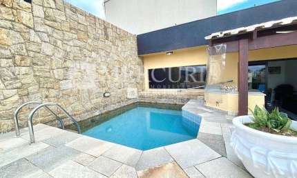 Cobertura a 250 metros da Praia com 3 quartos (2 suítes) à venda, 158 m² por R$ 1.000.000 - Enseada - Guarujá/SP - Imobiliária Mercuri