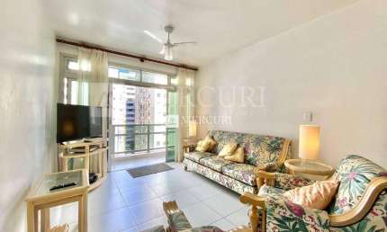 Apartamento no Guarujá, Pitangueiras, Há 100 Metros da Praia,  com 3 Quartos.