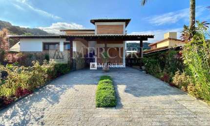 Casa em Condomínio Fechado com 4 quartos à venda por R$ 2.000.000 - Imobiliária Guarujá