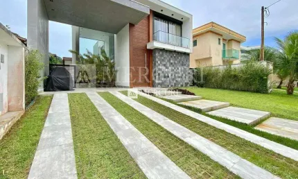 Casa no Guarujá, Condomínio Fechado, Jardim Pernambuco, com 4 quartos (4 suítes) à venda - Imobiliária no Guarujá
