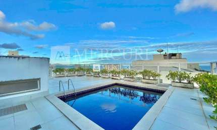 Cobertura com Piscina, 3 quartos (2 suítes) à venda, 411 m² por R$ 1.800.000 - Pitangueiras - Guarujá/SP - Imobiliária Mercuri