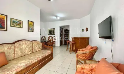 Apartamento no guarujá, enseada, 2 quartos e sala com sacada - mercuri imóveis - imobiliária no guarujá