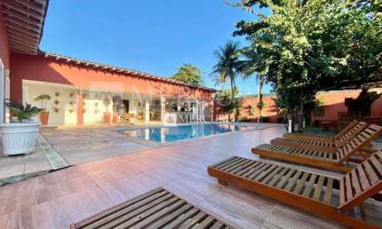 Casa no Guarujá, com 7 quartos à venda, 680 m² por R$ 2.300.000 - Balneário Praia do Pernambuco - Guarujá/SP