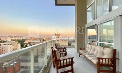 Apartamento no guarujá, enseada, com varanda gourmet com vista panorâmica, com 3 suítes, mercuri imóveis - imobiliaria no guarujá.