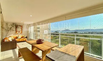 Apartamento com 3 quartos à venda na Caminho das Tartarugas, 5421, Enseada, Guarujá