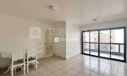 Apartamento na Praia da Enseada, Guarujá - Região do Aquário