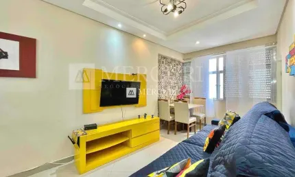 Apartamento no Guarujá, com Vista Parcial para o mar, Praia das Pitangueiras, Guarujá