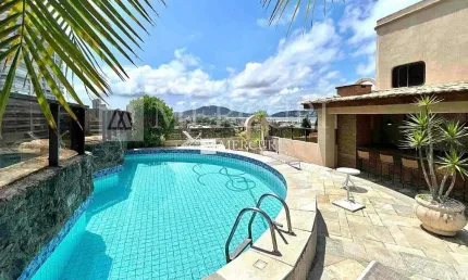 Cobertura no Guarujá, Enseada, 3 Quartos, Sala para 3 Ambientes e Varanda Gourmet com Vista para o Mar - Mercuri Imóveis - Imobiliária no Guarujá