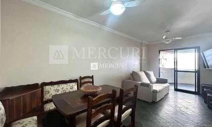 Apartamento à Venda no Guarujá – Praia das Pitangueiras, 2 Quartos e 2 Vagas de Garagem