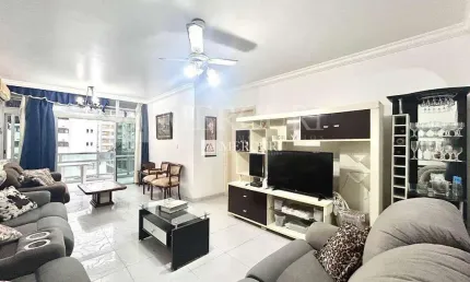 Apartamento no Guarujá, Pitangueiras, Próximo a Praia
