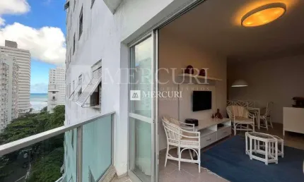 Apartamento no Guarujá, Pitangueiras, Com Sacada e 3 Quartos