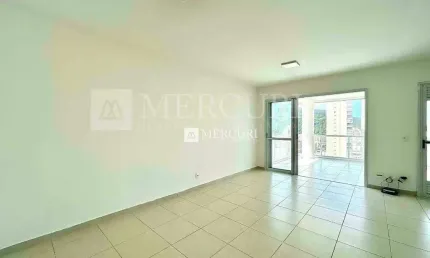 Apartamento no Guarujá, Enseada, com Varanda Gourmet e Vista Mar.
