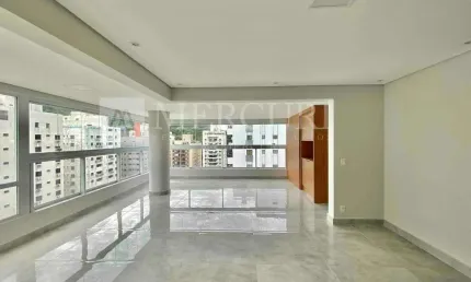Cobertura Duplex no Guarujá, Pitangueiras, 3 suítes, Cozinha Planejada, Área Gourmet com Churrasqueira a carvão e Hidromassagem.