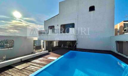 Cobertura Duplex no Guarujá, Enseada, Reformada com Piscina e Churrasqueira