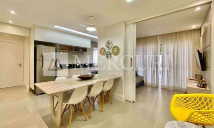 Apartamento no Guarujá, Enseada, 1 quarto sendo suíte e reformado.