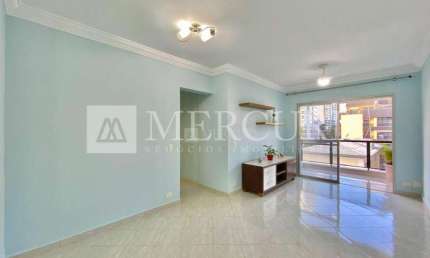 Apartamento no Guarujá, Enseada, com Vista Mar, 3 quartos sendo 1 suíte.