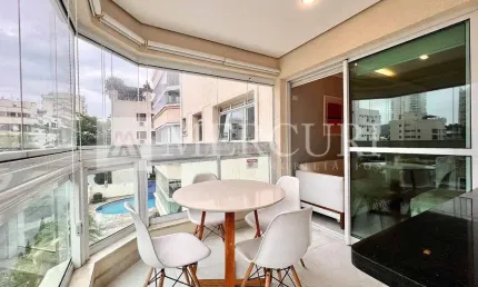 Apartamento no guarujá, na praia da enseada, na região da brunella. com vista mar - mercuri imóveis - imobiliária no guarujá