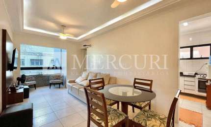 Apartamento no Guarujá, Enseada, Reformado, Com Lazer  Mercuri Imóveis Guarujá