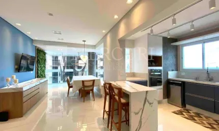 Apartamento no Guarujá, Enseada, com Vista Mar, 3 suítes e Reformado  Mercuri Imóveis Guarujá