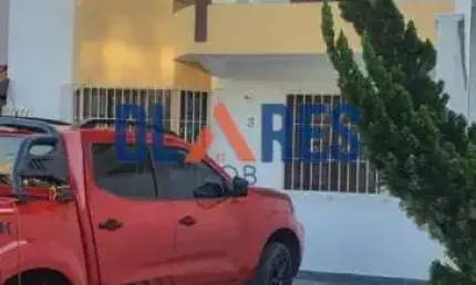 Casa em condomínio fechado com 3 quartos à venda na das camélias, 930, parque assunção, taboão da serra por r$ 750.000