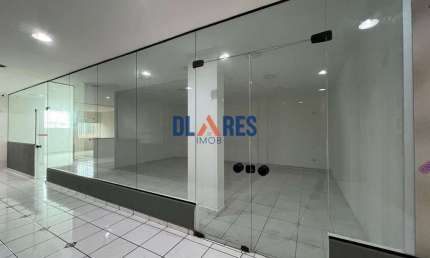 Sala comercial para alugar na Major Telles, 179, Centro, Itapecerica da Serra por R$ 1.650
