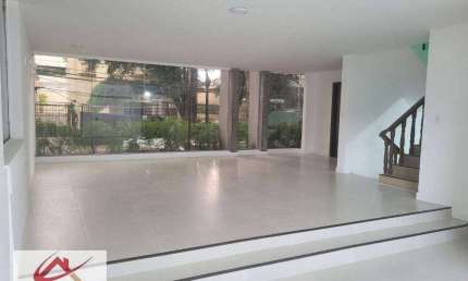Casa com 330 m² 4 dormitórios 1 suíte 4 vagas para alugar Alameda dos Guaramomis - Moema