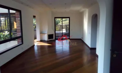 Amplo apartamento de 3 suítes e 3 vagas em área nobre de moema pássaros - al. dos arapanés