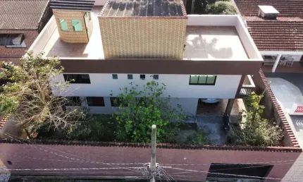 Sobrado com 2 dormitórios à venda, 233 m² por R$ 905.000,00 - Balneário Itaoca - Mongaguá/SP