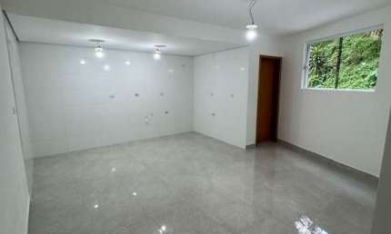 Sobrado com 3 dormitórios à venda, 171 m² por R$ 297.000,00 - Nova Baeta - São Bernardo do Campo/SP