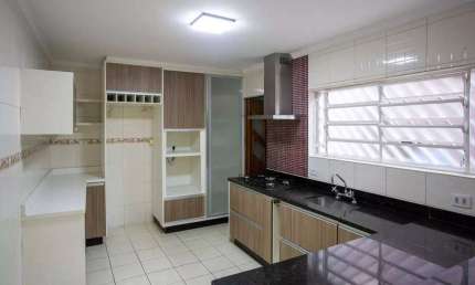 Sobrado com 3 dormitórios para alugar, 190 m² por R$ 3.725,00/mês - Centro - Diadema/SP