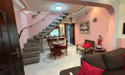 Sobrado com 3 dormitórios à venda, 195 m² por R$ 720.000,00 - Santa Terezinha - São Bernardo do Campo/SP
