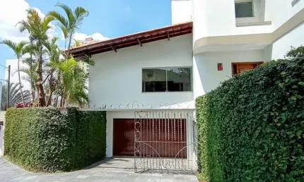 Casa com 3 dormitórios, 308 m² - venda por R$ 1.900.000 ou aluguel por R$ 9.000/mês - Jardim do Mar - São Bernardo do Campo/SP