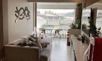Apartamento com 3 Quartos e 3 banheiros à Venda, 140 m²
