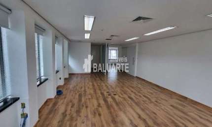 Sala Comercial e 3 banheiros para Alugar, 100 m² por R$ 5.500/Mês