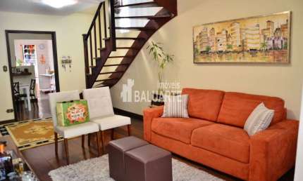Sobrado a Venda no Bairro Alto da Boa Vista SP 94 m²