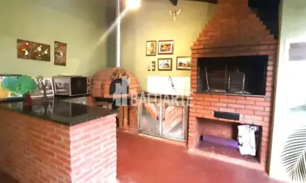 Casa a venda no Jardim Belgica 252 m²  -3 quartos e quintal