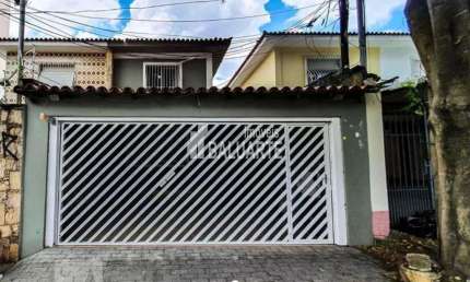 Casa com 3 quartos para alugar na Rua Breno Ferraz do Amaral, --, Cursino, São Paulo