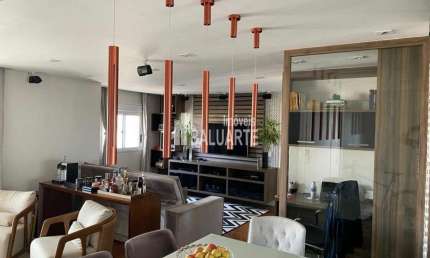 Apartamento com 3 Quartos e 3 banheiros à Venda, 120 m² por R$ 1.660.000