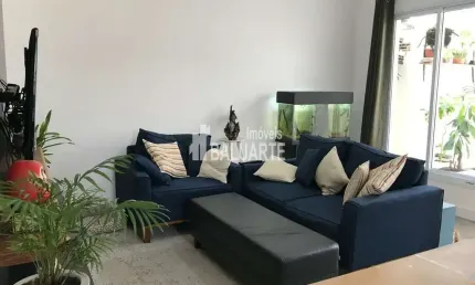 Casa de Condomínio com 2 Quartos e 2 banheiros à Venda, 90 m²