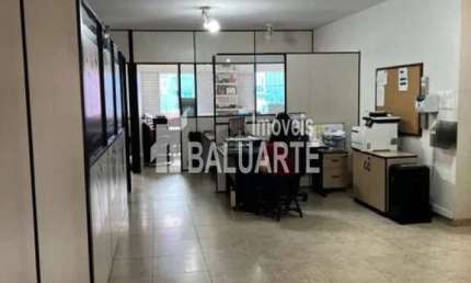 Excelente Prédio Comercial/Galpão ? Oportunidade Única no Sacomã